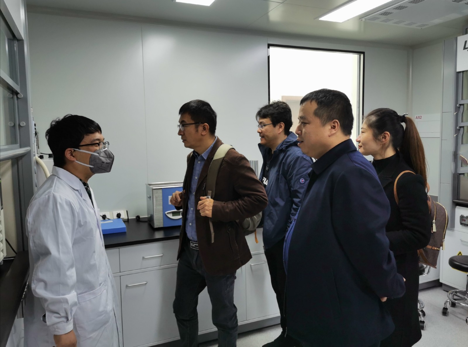 監測中心開展二噁英實驗室專項培訓.jpg