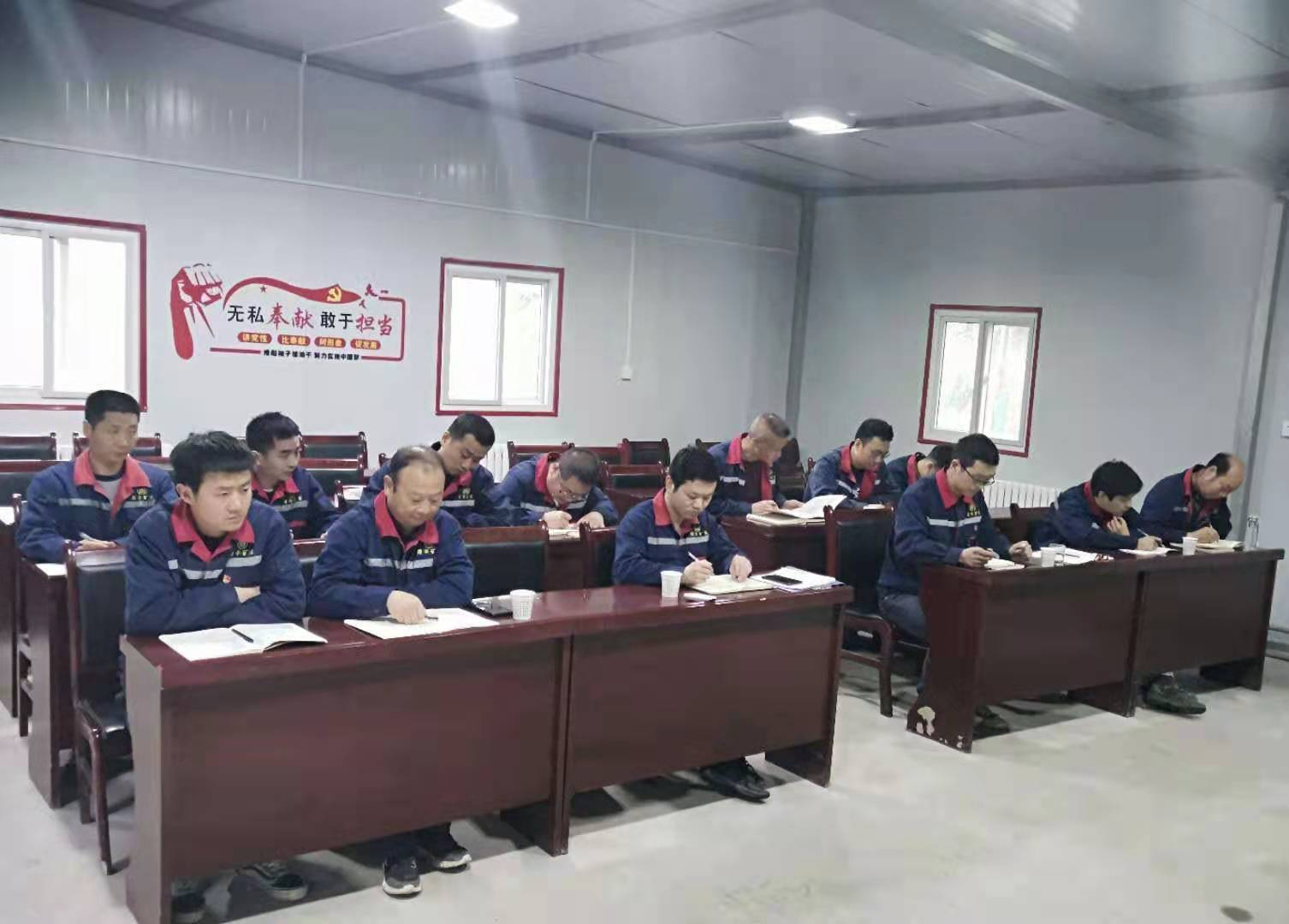 鼎豐礦業公司.jpg