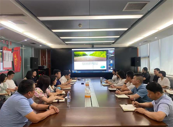 水環境公司開展防御性駕駛安全知識專題培訓.jpg