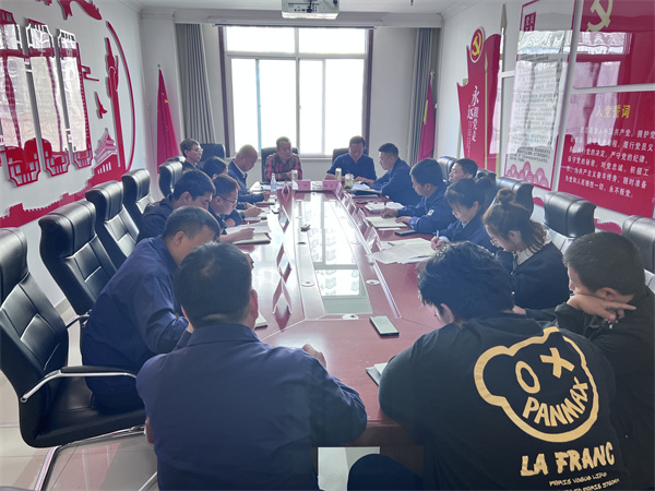 保隆公司傳達學習貫徹黨的二十大精神.jpg