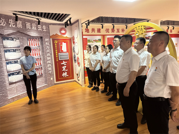活動現(xiàn)場照片2.jpg