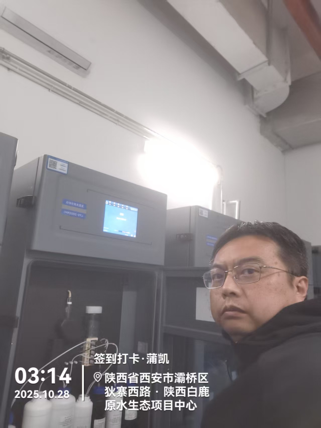 中圣1.JPG